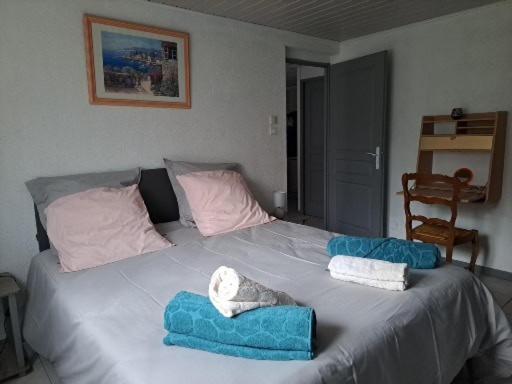 Chez Patrick Et Dominique Apartment Saint-Pierre-en-Faucigny Ngoại thất bức ảnh