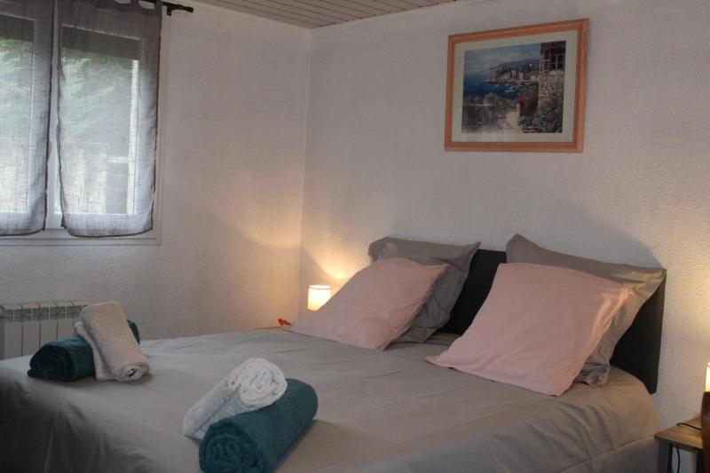 Chez Patrick Et Dominique Apartment Saint-Pierre-en-Faucigny Ngoại thất bức ảnh