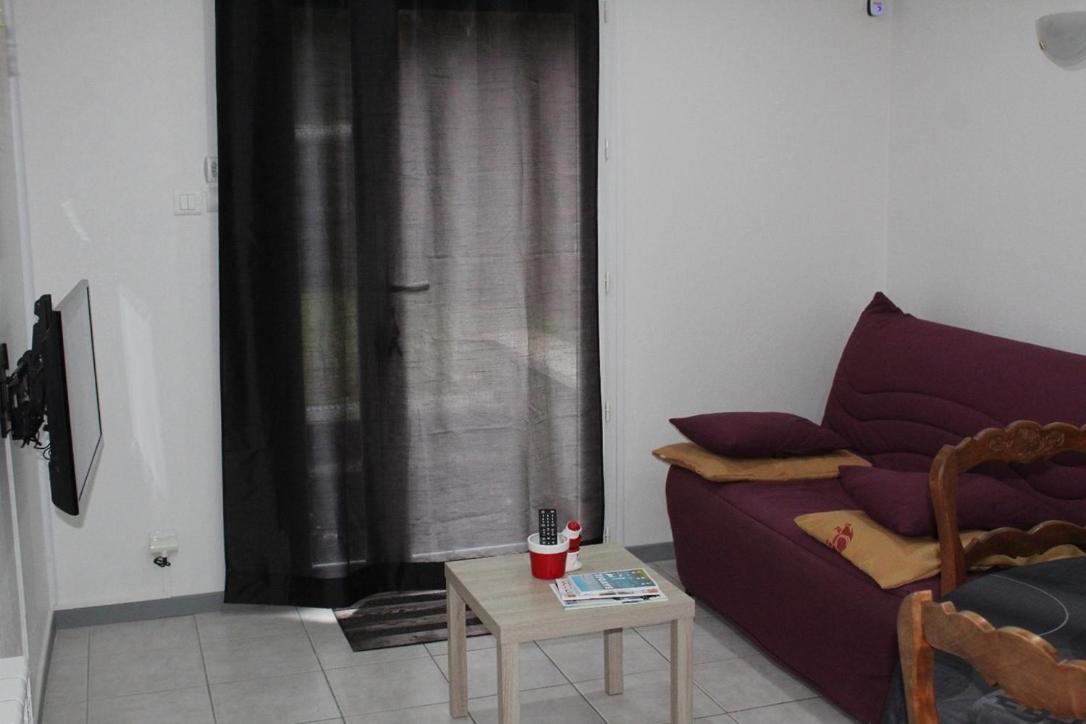 Chez Patrick Et Dominique Apartment Saint-Pierre-en-Faucigny Ngoại thất bức ảnh